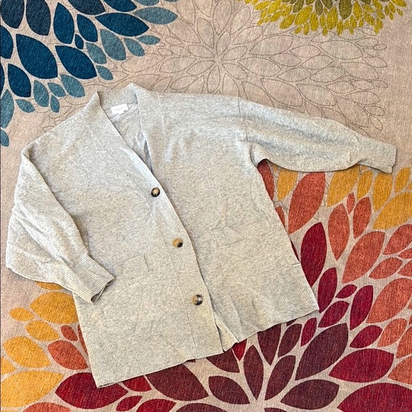 Super HTF Cozy Earth Quintessential Cozy 100% cashmere Cardigan M